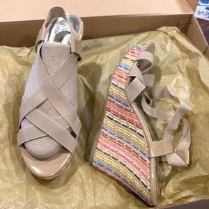 Nude/l Patent-colorful wedge elastic NWOT